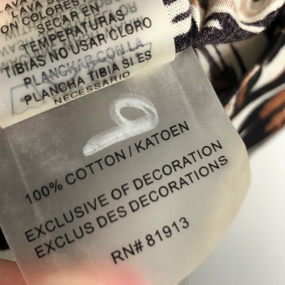 Robert Graham M blouse 0563 cuff embroidered. Bust 19 length 26 - not boxy - Picture 9 of 10